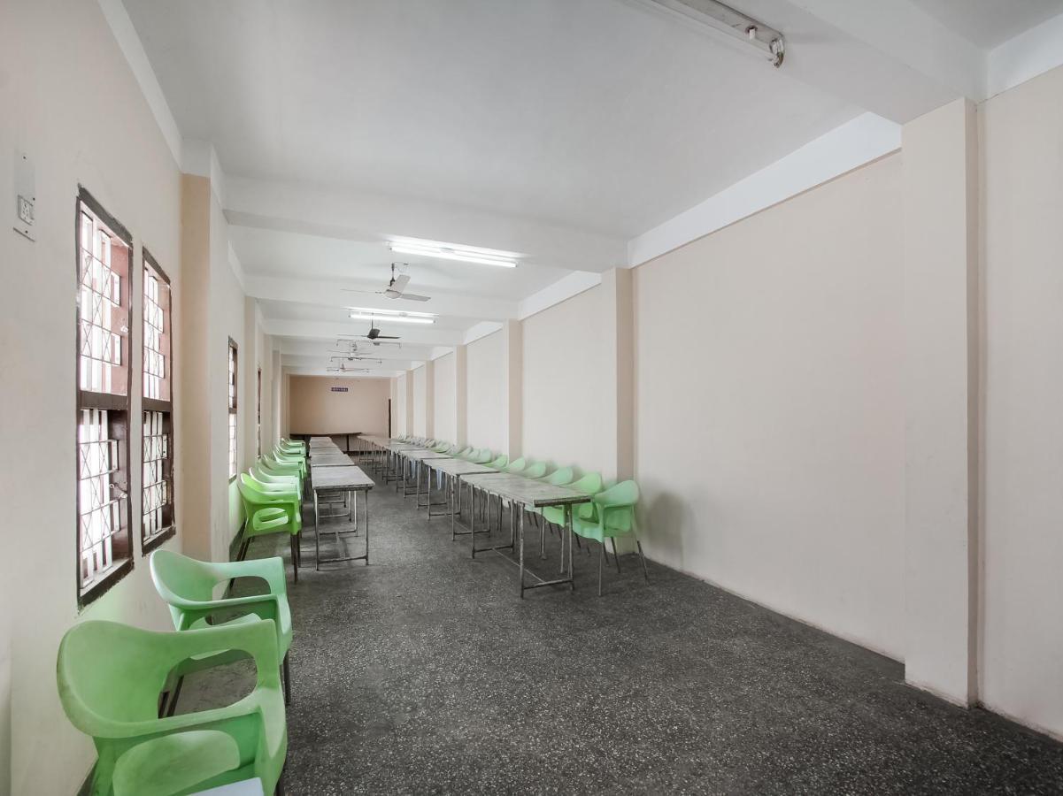 Spot On 43451 Hotel Sakunthala International Tirunelveli Luaran gambar