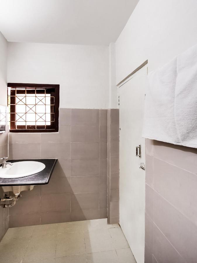 Spot On 43451 Hotel Sakunthala International Tirunelveli Luaran gambar